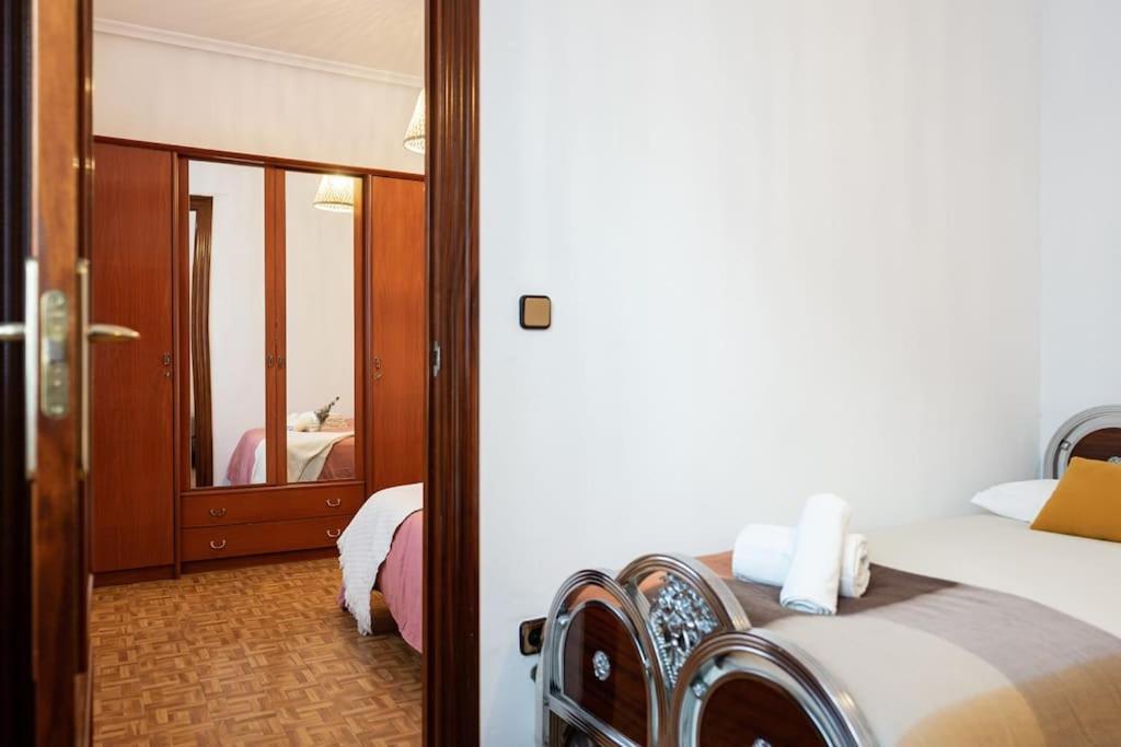 Apartamento Trisquel Gijon Bagian luar foto