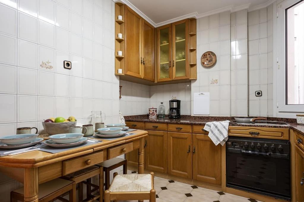 Apartamento Trisquel Gijon Bagian luar foto