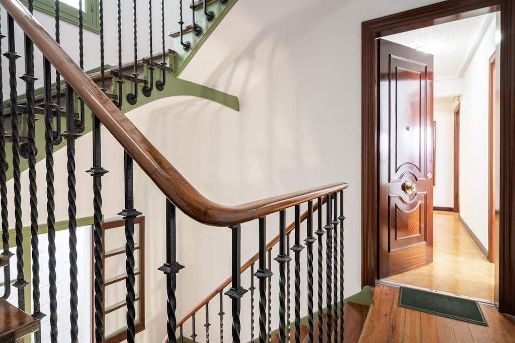 Apartamento Trisquel Gijon Bagian luar foto